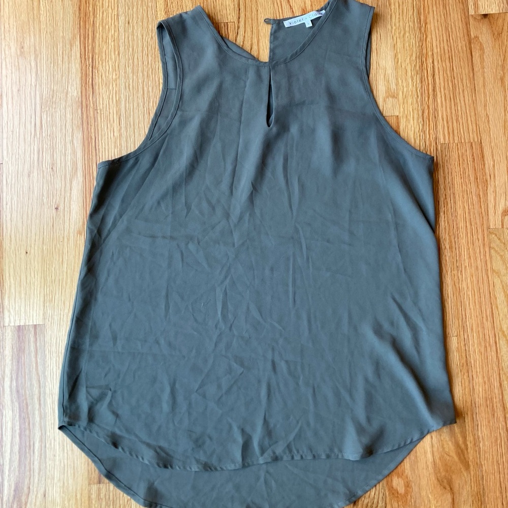 NWOT Violet + Claire semi-sheer top